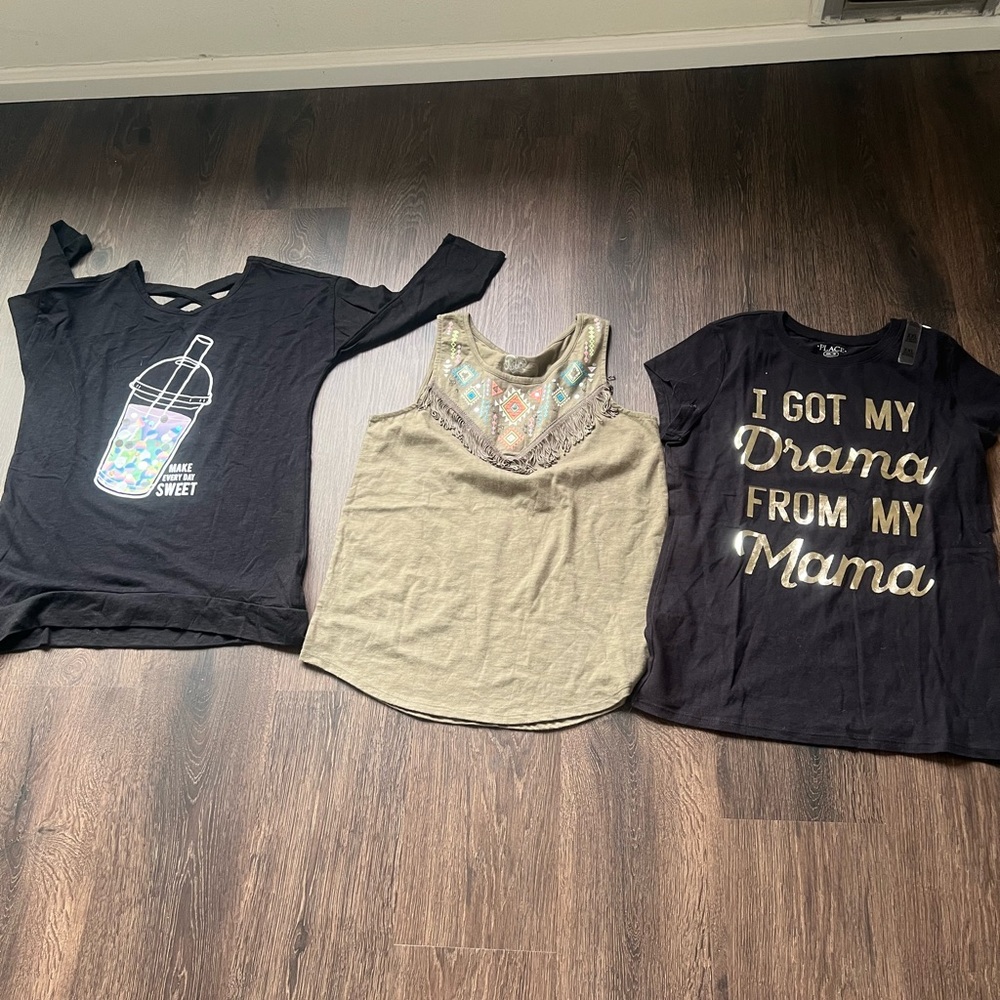 Black and green Graphic Tees Set